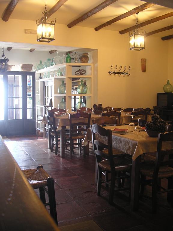 Penzion Casa Rural Y Restaurante Casa Adriano Alanís Exteriér fotografie